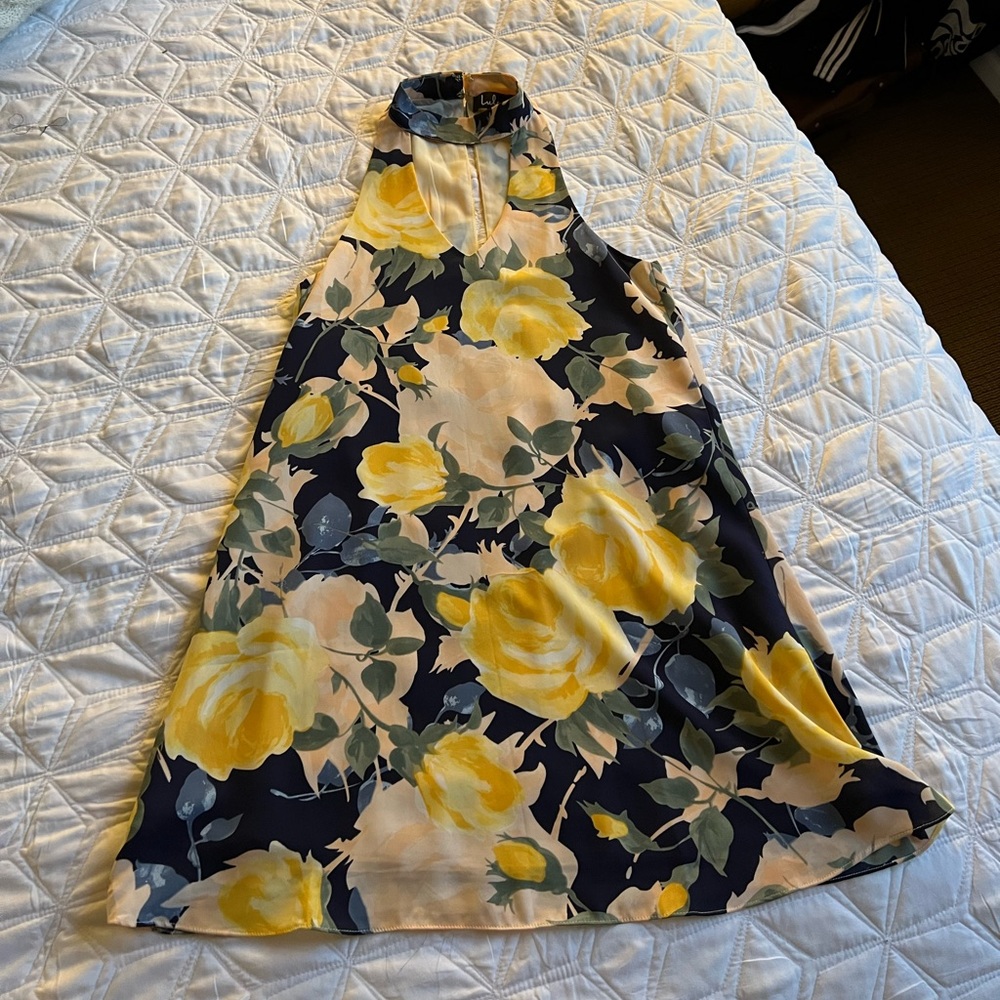 Floral pattern dress